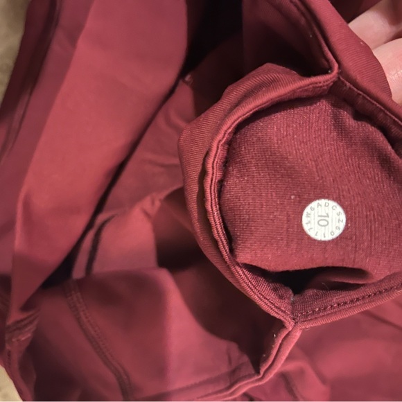 Lululemon leggings - Picture 4 of 4